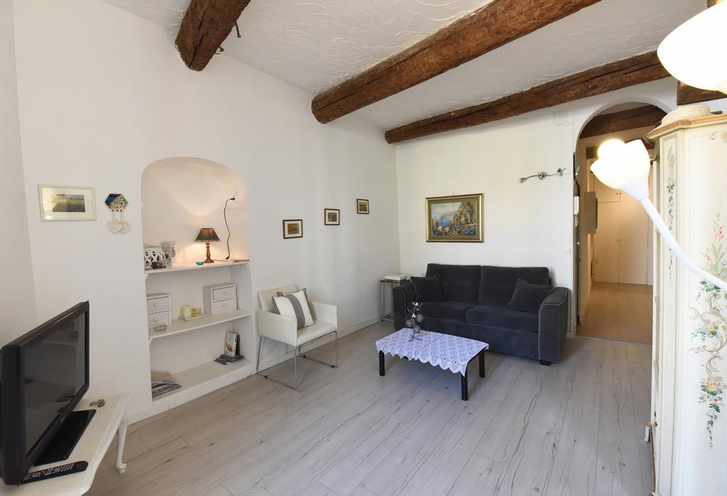 Great Flat In The Old Town Up To 4 Apartament Nicea Zewnętrze zdjęcie